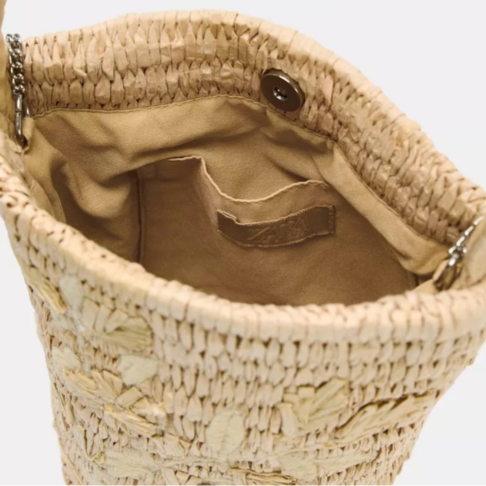 ZARA Straw Bag with Floral Embroidery in Light Beige. Brand new! - Picture 6 of 8